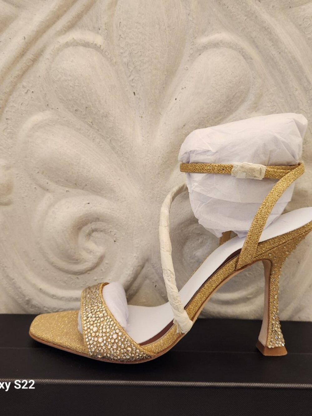 Badgley Mischka "Sally" Gold Embellished Heeled Sandals. NIB. Size 8.5 - Picture 2 of 10